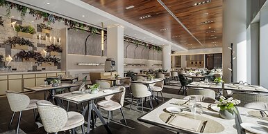 Hotel ILUNION Atrium