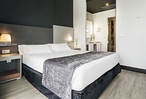 Hotel ILUNION Atrium