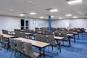 Holiday Inn Express Hotel & Suites Oroville Lake by IHG