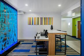 Holiday Inn Express Hotel & Suites Oroville Lake by IHG