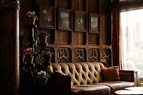 Grand Bohemian Lodge Asheville, Autograph Collection®