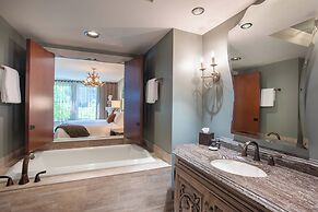 Grand Bohemian Lodge Asheville, Autograph Collection®