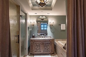 Grand Bohemian Lodge Asheville, Autograph Collection®