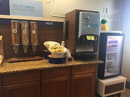 Holiday Inn Express & Suites Howell by IHG