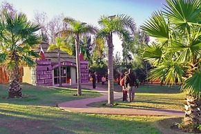 Howard Johnson by Wyndham San Pedro Resort & Marina