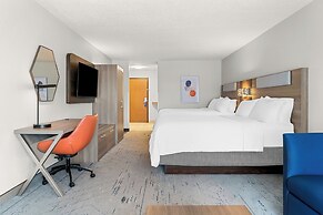 Holiday Inn Express Hotel & Suites Detroit-Novi by IHG