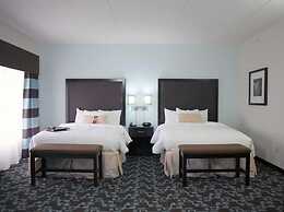 Hampton Inn & Suites Nashville @ Opryland