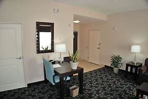 Hampton Inn & Suites Nashville @ Opryland