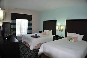 Hampton Inn & Suites Nashville @ Opryland