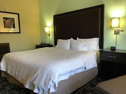 Hampton Inn & Suites Nashville @ Opryland