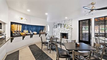 Sands Inn & Suites