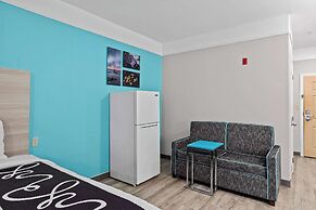 La Quinta Inn & Suites by Wyndham Raymondville