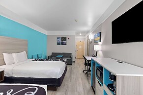 La Quinta Inn & Suites by Wyndham Raymondville