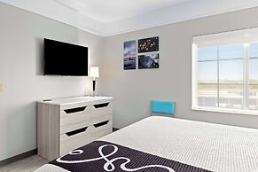 La Quinta Inn & Suites by Wyndham Raymondville