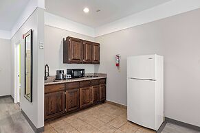 La Quinta Inn & Suites by Wyndham Raymondville