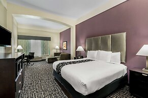 La Quinta Inn & Suites by Wyndham Canton MS