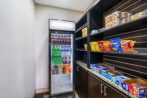 La Quinta Inn & Suites by Wyndham Canton MS