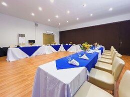 Microtel Inn by Wyndham Cabanatuan