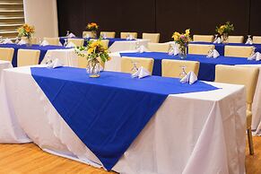 Microtel Inn by Wyndham Cabanatuan