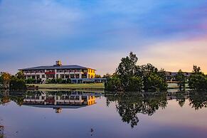 Mercure Kooindah Waters Central Coast