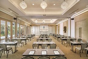 Sea Sand Sun Resort and Villas