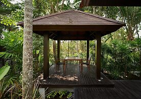 Sea Sand Sun Resort and Villas