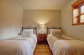Fiddler Lake Resort