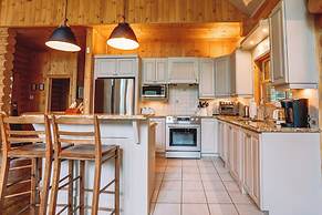 Fiddler Lake Resort