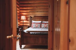 Fiddler Lake Resort