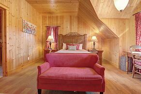 Fiddler Lake Resort