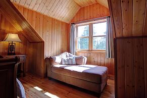 Fiddler Lake Resort