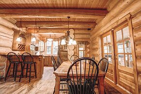 Fiddler Lake Resort