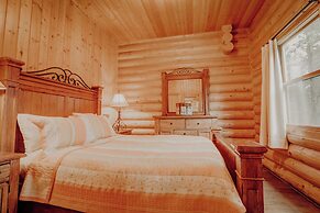 Fiddler Lake Resort