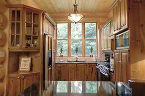 Fiddler Lake Resort