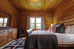 Fiddler Lake Resort