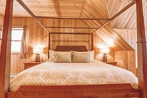 Fiddler Lake Resort