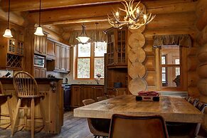 Fiddler Lake Resort