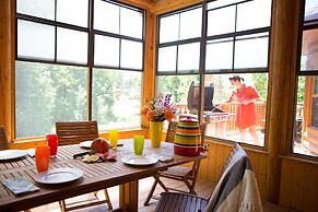 Fiddler Lake Resort