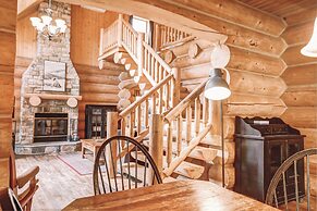 Fiddler Lake Resort