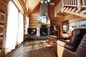 Fiddler Lake Resort