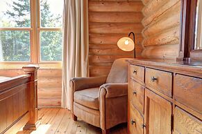 Fiddler Lake Resort