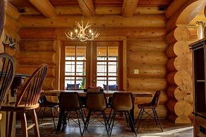 Fiddler Lake Resort