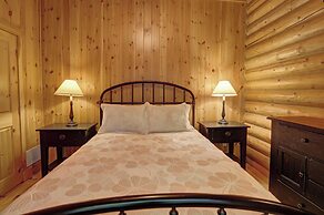 Fiddler Lake Resort