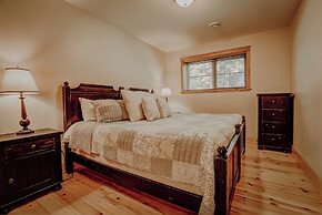 Fiddler Lake Resort