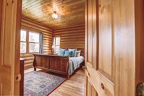 Fiddler Lake Resort