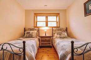 Fiddler Lake Resort