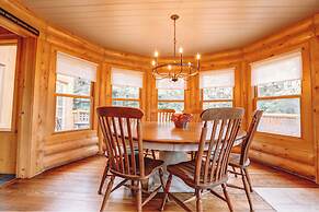 Fiddler Lake Resort