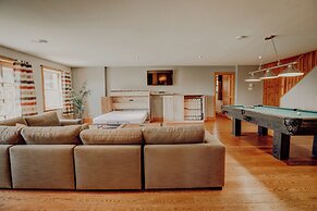 Fiddler Lake Resort