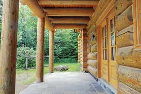 Fiddler Lake Resort