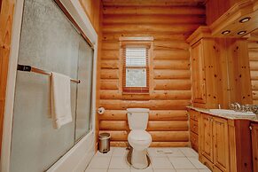 Fiddler Lake Resort